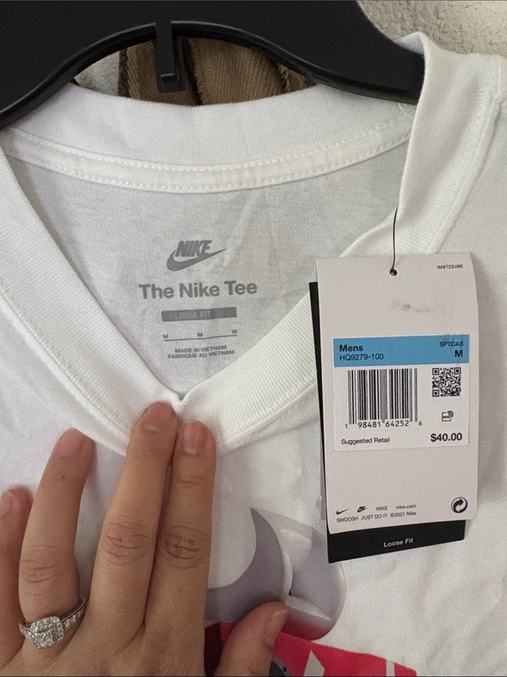 Nike Men’s White Short Sleeve Tee with Gray Swoosh